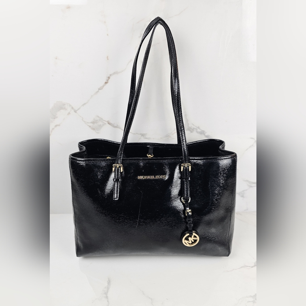 Michael Kors‎ black patent leather purse